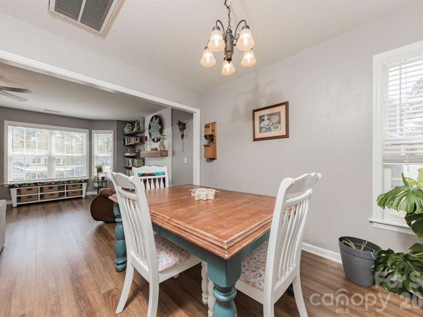 110 Saint Road, Richlands, NC 28574.  MLS# CAR4367854, YatesRealty ID 11227. Dining Room