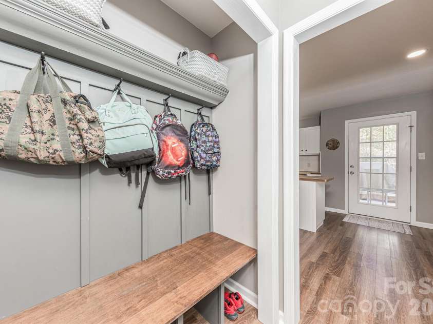 110 Saint Road, Richlands, NC 28574.  MLS# CAR4367854, YatesRealty ID 11227. Drop zone