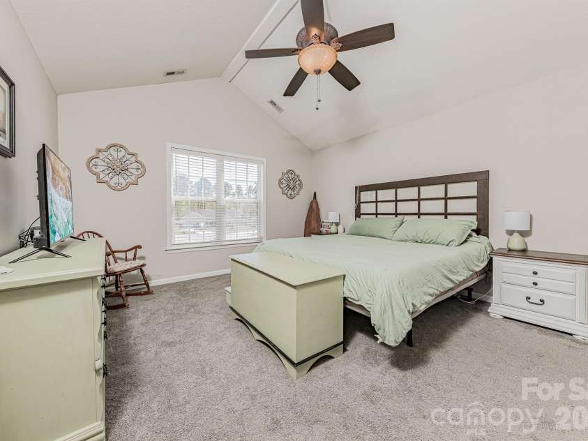 110 Saint Road, Richlands, NC 28574.  MLS# CAR4367854, YatesRealty ID 11227. Primary Bedroom