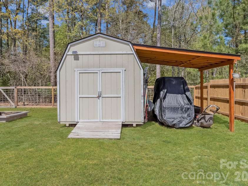 110 Saint Road, Richlands, NC 28574.  MLS# CAR4367854, YatesRealty ID 11227. Storage Shed with Lean To
