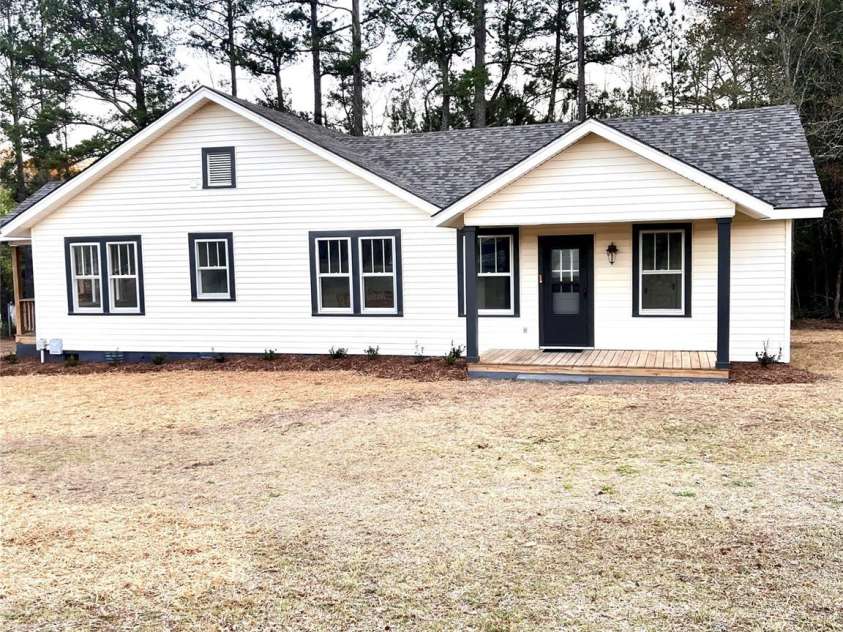 167 Ellerbe Road, Rockingham, NC 28379.  MLS# CAR4240946, YatesRealty ID 11227. 