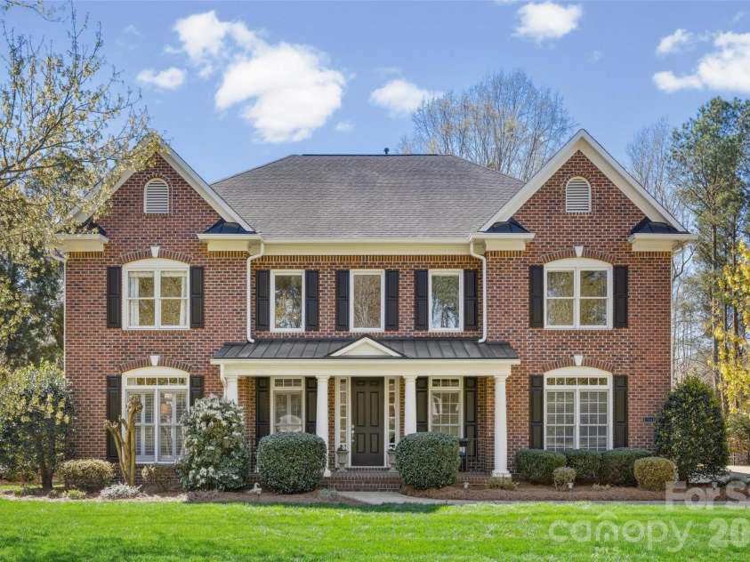 17142 Harcombe Drive, Charlotte, NC 28277.  MLS# CAR4357637, YatesRealty ID 11228. 