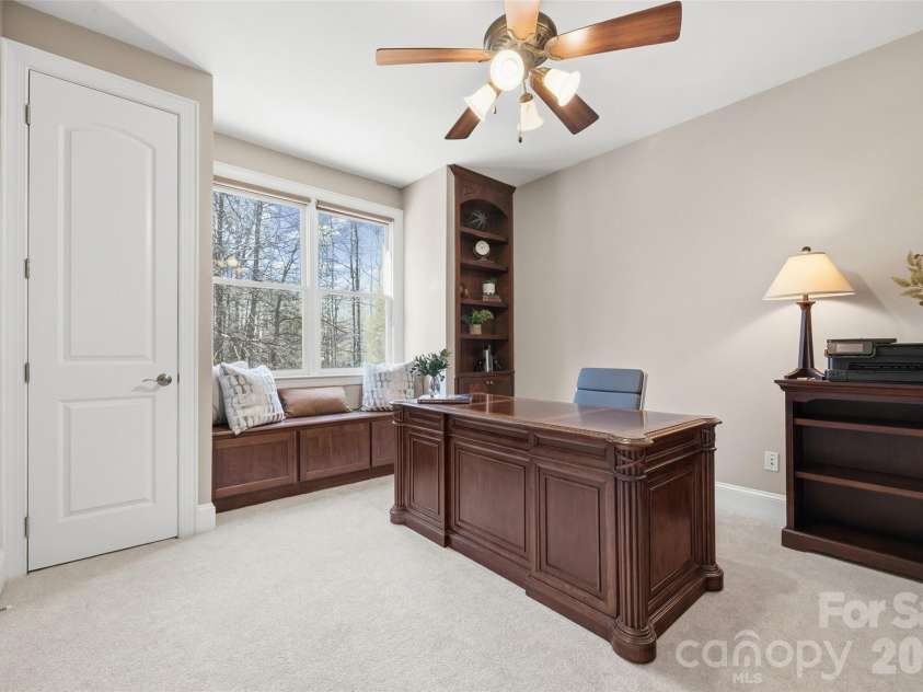 17142 Harcombe Drive, Charlotte, NC 28277.  MLS# CAR4357637, YatesRealty ID 11228. Main level office/guest bedroom
