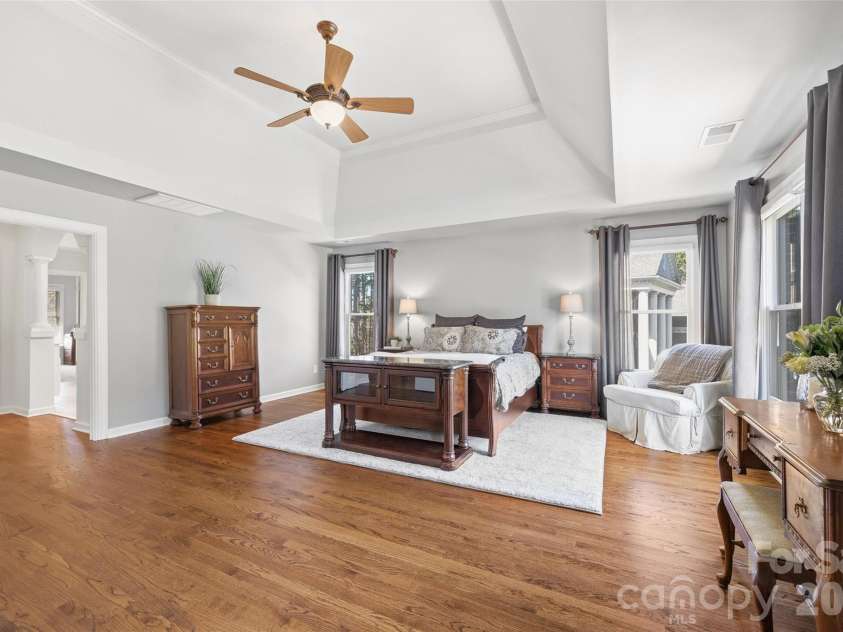 17142 Harcombe Drive, Charlotte, NC 28277.  MLS# CAR4357637, YatesRealty ID 11228. Primary bedroom