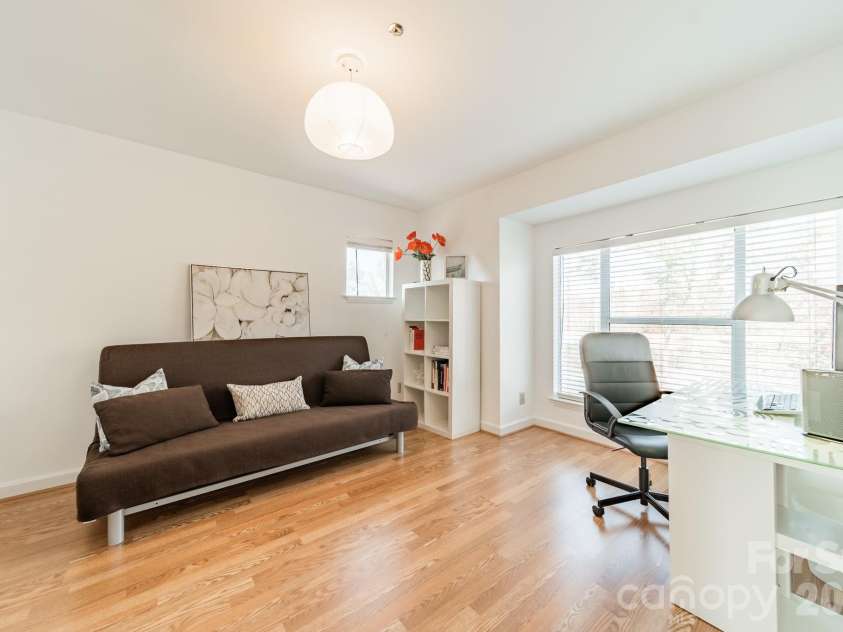 17919 Kings Point Drive, Cornelius, NC 28031.  MLS# CAR4320455, YatesRealty ID 11229. 2nd bedroom - or use it as a combination bedroom / office, as this seller prefers to do