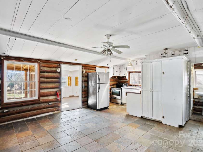 849 Ammons Branch Road, Marshall, NC 28753.  MLS# CAR4322765, YatesRealty ID 1123. 