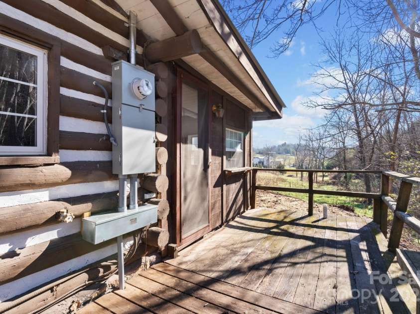 849 Ammons Branch Road, Marshall, NC 28753.  MLS# CAR4322765, YatesRealty ID 1123. 