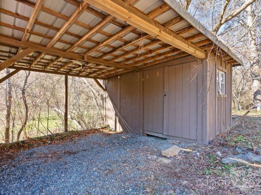 849 Ammons Branch Road, Marshall, NC 28753.  MLS# CAR4322765, YatesRealty ID 1123. 