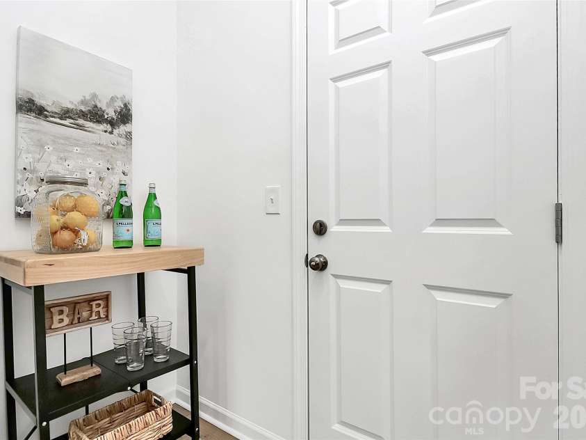7013 Gale Force Lane, Charlotte, NC 28216.  MLS# CAR4347511, YatesRealty ID 11230. 