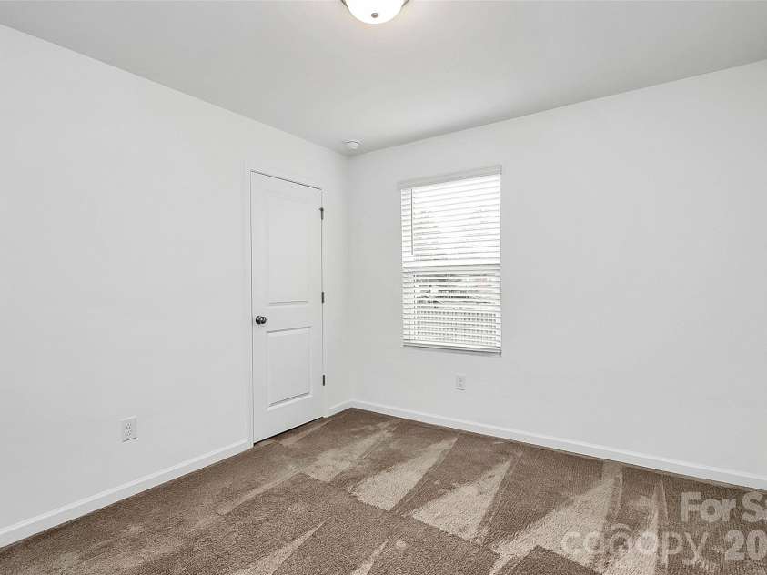7013 Gale Force Lane, Charlotte, NC 28216.  MLS# CAR4347511, YatesRealty ID 11230. 