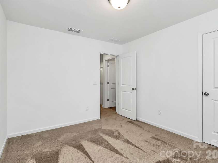 7013 Gale Force Lane, Charlotte, NC 28216.  MLS# CAR4347511, YatesRealty ID 11230. 