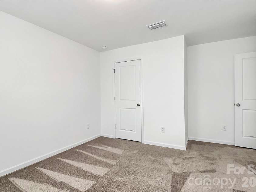 7013 Gale Force Lane, Charlotte, NC 28216.  MLS# CAR4347511, YatesRealty ID 11230. 