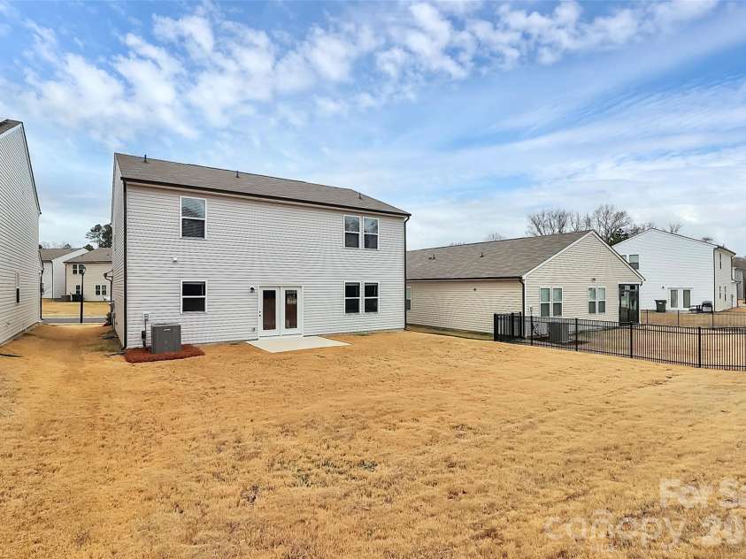 7013 Gale Force Lane, Charlotte, NC 28216.  MLS# CAR4347511, YatesRealty ID 11230. 