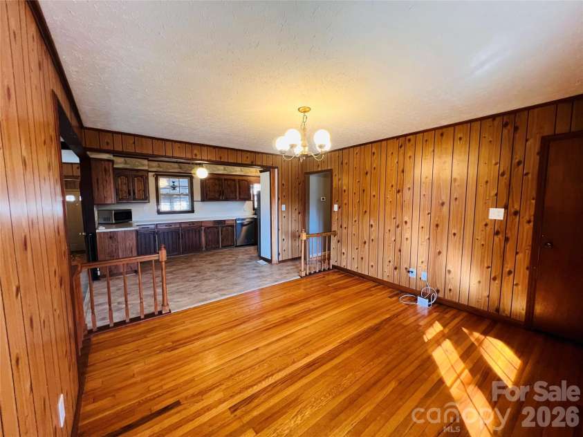 400 Stroupe Street, Mount Holly, NC 28120.  MLS# CAR4335175, YatesRealty ID 11231. 
