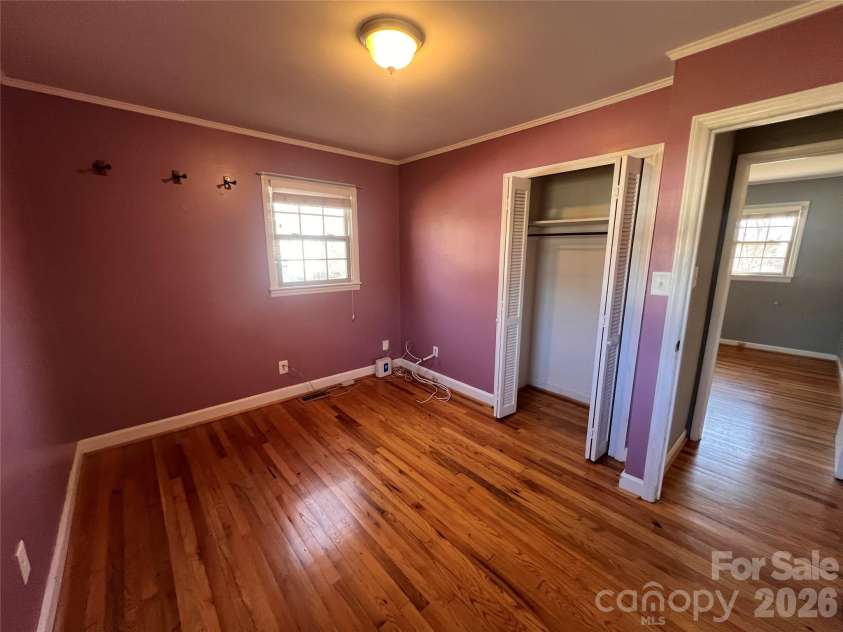 400 Stroupe Street, Mount Holly, NC 28120.  MLS# CAR4335175, YatesRealty ID 11231. 