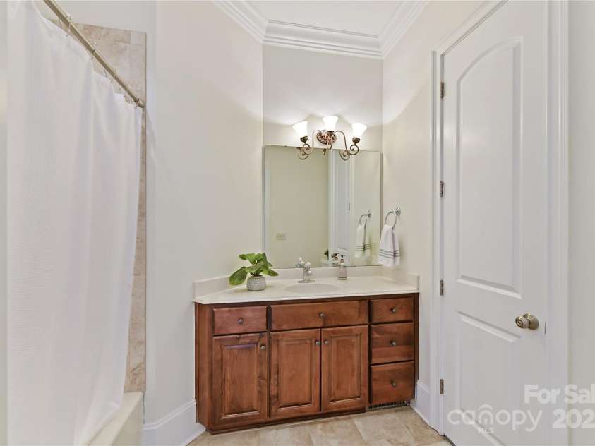 7295 Three Sisters Lane, Concord, NC 28027.  MLS# CAR4239485, YatesRealty ID 11233. Ensuite Bath with tub/shower!