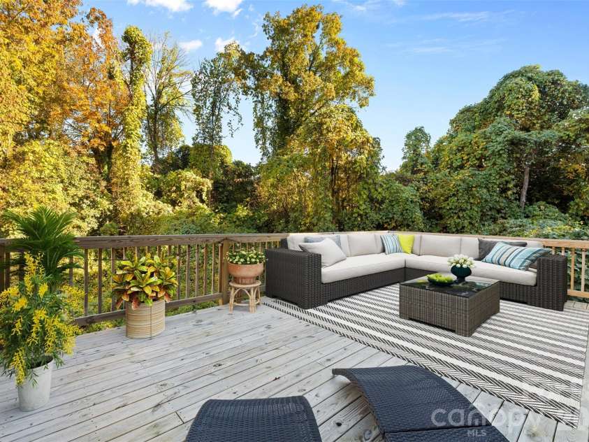 712 Rodey Avenue, Charlotte, NC 28206.  MLS# CAR4389685, YatesRealty ID 11234. 