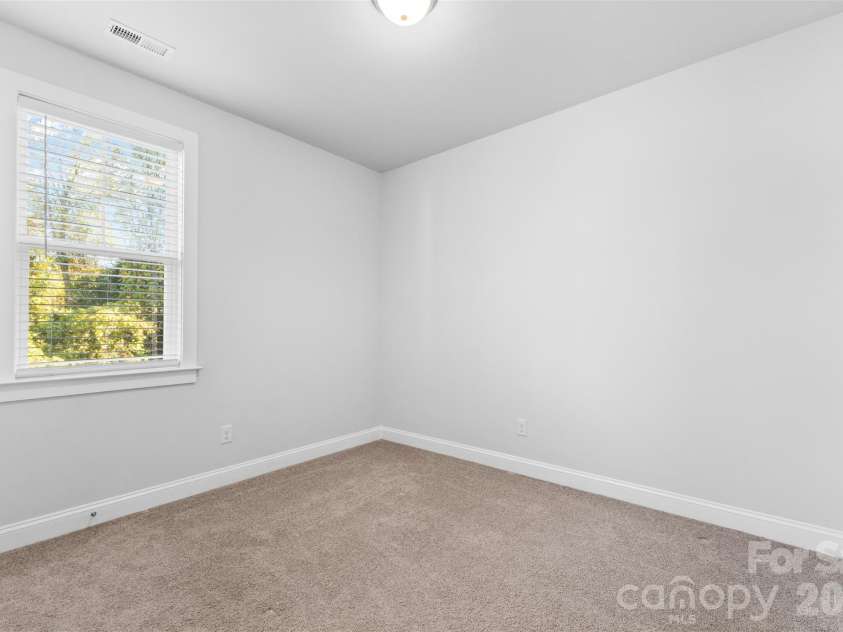 712 Rodey Avenue, Charlotte, NC 28206.  MLS# CAR4389685, YatesRealty ID 11234. 