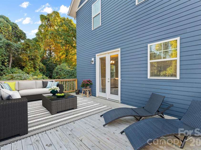 712 Rodey Avenue, Charlotte, NC 28206.  MLS# CAR4389685, YatesRealty ID 11234. 