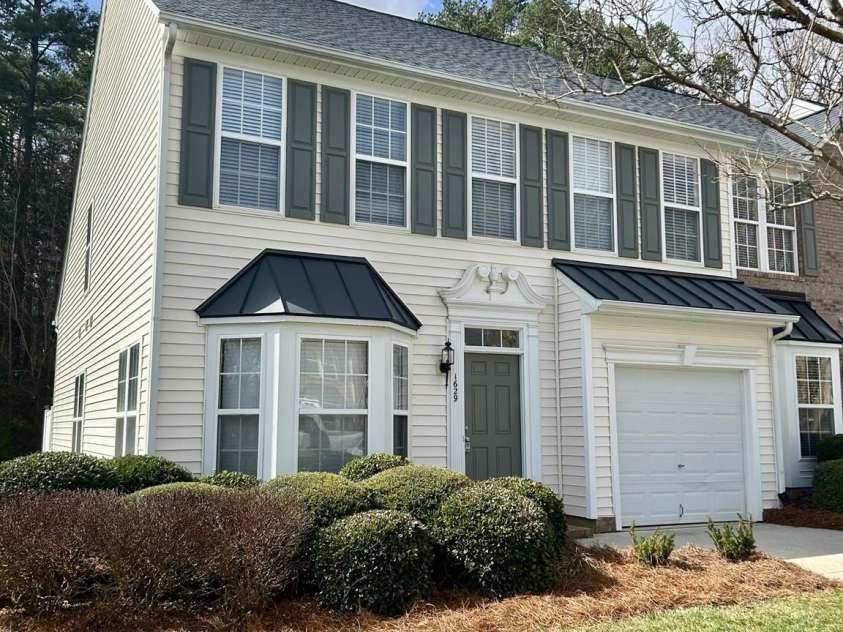 1629 Backcreek Lane, Gastonia, NC 28054.  MLS# CAR4230735, YatesRealty ID 11238. 