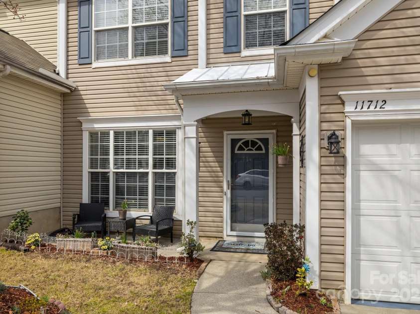 11712 Huxley Road, Charlotte, NC 28277.  MLS# CAR4231624, YatesRealty ID 11240. 