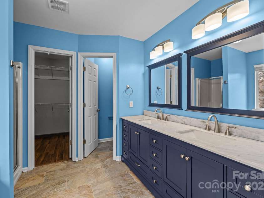 11712 Huxley Road, Charlotte, NC 28277.  MLS# CAR4231624, YatesRealty ID 11240. 