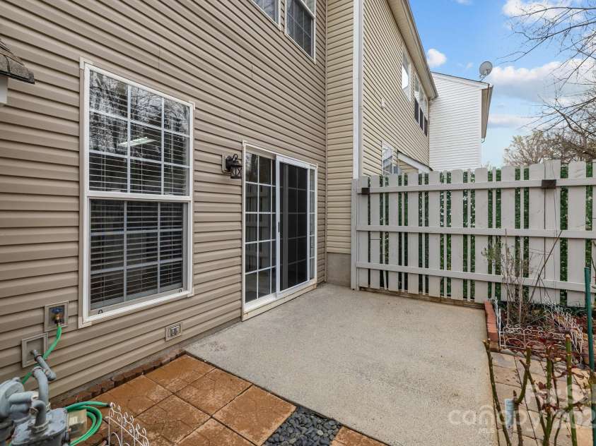 11712 Huxley Road, Charlotte, NC 28277.  MLS# CAR4231624, YatesRealty ID 11240. 