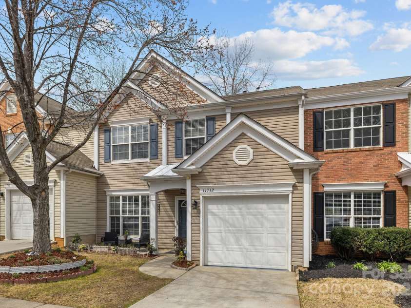 11712 Huxley Road, Charlotte, NC 28277.  MLS# CAR4231624, YatesRealty ID 11240. 