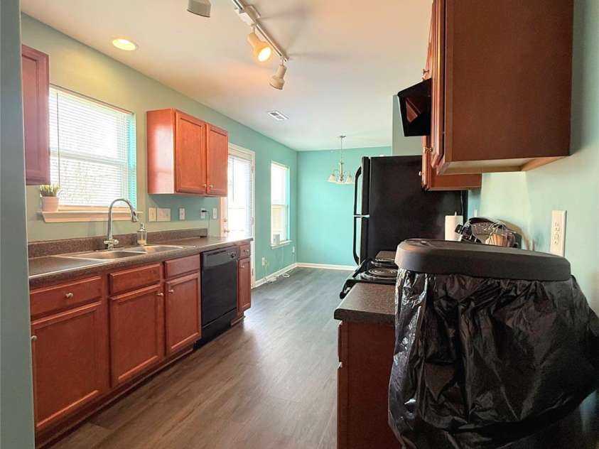 5730 Natick Drive, Charlotte, NC 28214.  MLS# CAR4356555, YatesRealty ID 11241. 