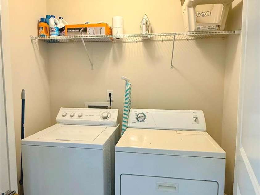 5730 Natick Drive, Charlotte, NC 28214.  MLS# CAR4356555, YatesRealty ID 11241. 