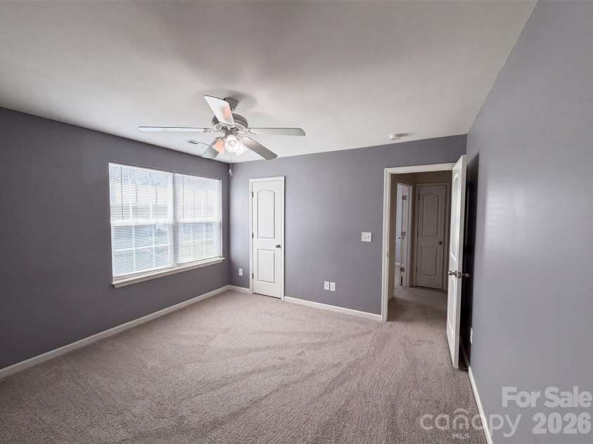 5730 Natick Drive, Charlotte, NC 28214.  MLS# CAR4413018, YatesRealty ID 11241. 