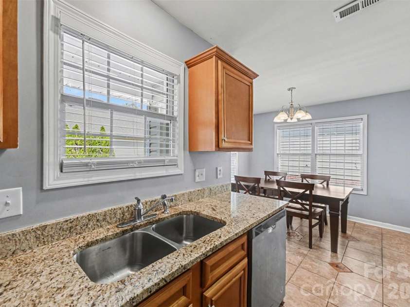 255 19th Avenue, Hickory, NC 28602.  MLS# CAR4361225, YatesRealty ID 11242. 