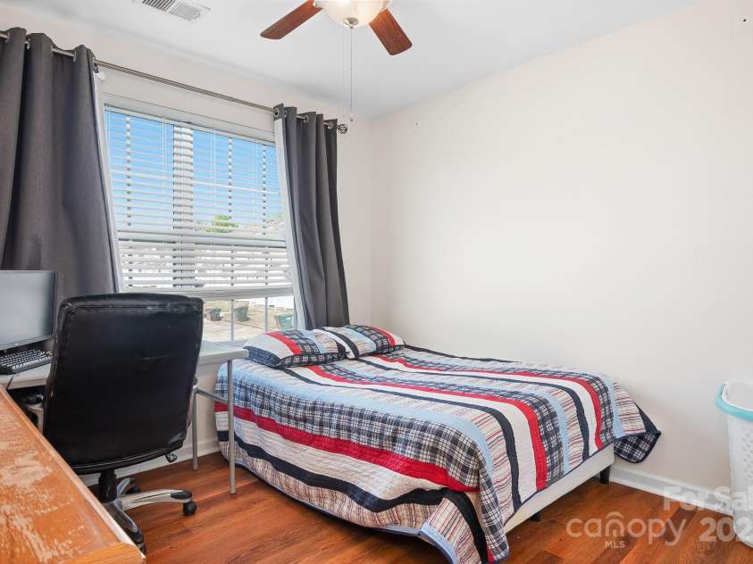 8524 Sunset Hill Road, Waxhaw, NC 28173.  MLS# CAR4245916, YatesRealty ID 11244. 