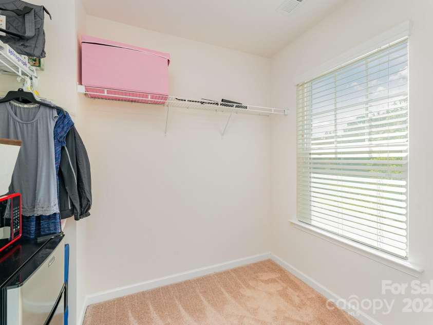 4861 Samuel Pinckney Drive, Belmont, NC 28012.  MLS# CAR4247835, YatesRealty ID 11245. 