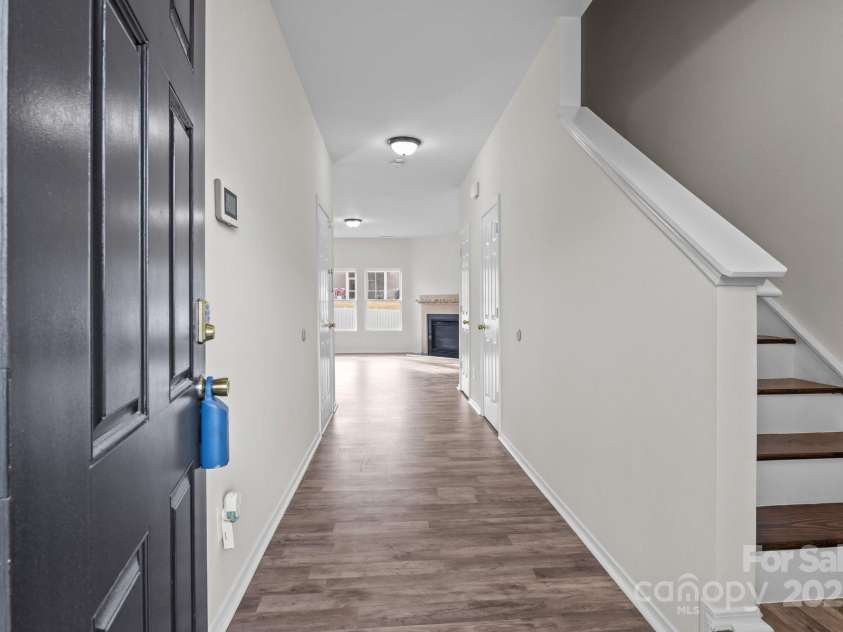 1028 Willow Wind Drive, Gastonia, NC 28054.  MLS# CAR4238640, YatesRealty ID 11246. 