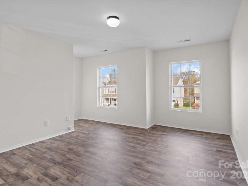 1028 Willow Wind Drive, Gastonia, NC 28054.  MLS# CAR4238640, YatesRealty ID 11246. 