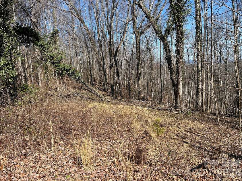 859 Stacy Hill Road, Nebo, NC 28761.  MLS# CAR4352178, YatesRealty ID 11246. 