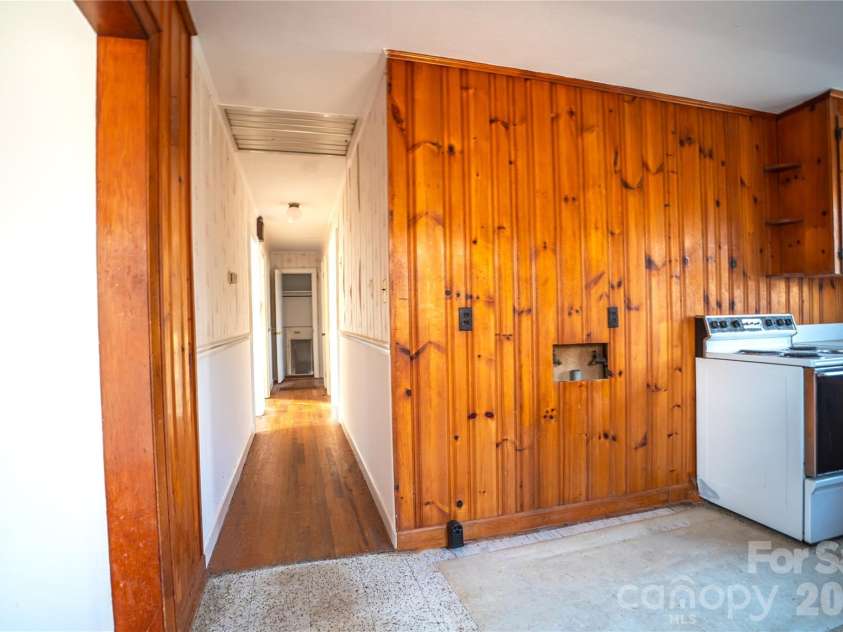 859 Stacy Hill Road, Nebo, NC 28761.  MLS# CAR4352178, YatesRealty ID 11246. Hallway