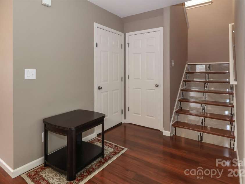 1135 Valley Street, Statesville, NC 28677.  MLS# CAR4242508, YatesRealty ID 11247. 