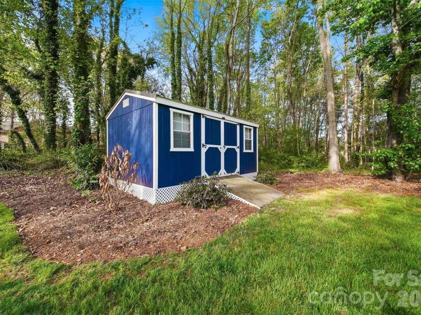 490 Dudley Shoals Road, Granite Falls, NC 28630.  MLS# CAR4365976, YatesRealty ID 11247. 