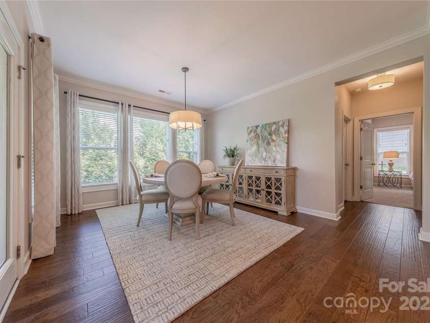 5128 Oakhaven Lane, Fort Mill, SC 29708.  MLS# CAR4253381, YatesRealty ID 11248. Breakfast Room