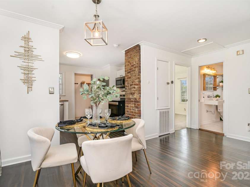 630 Myrtle School Road, Gastonia, NC 28052.  MLS# CAR4187407, YatesRealty ID 11249. 