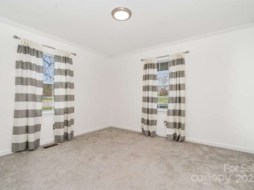 630 Myrtle School Road, Gastonia, NC 28052.  MLS# CAR4187407, YatesRealty ID 11249. 