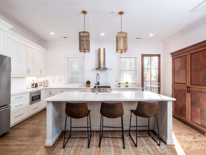 2002 Summey Avenue, Charlotte, NC 28205.  MLS# CAR4218426, YatesRealty ID 1125. 