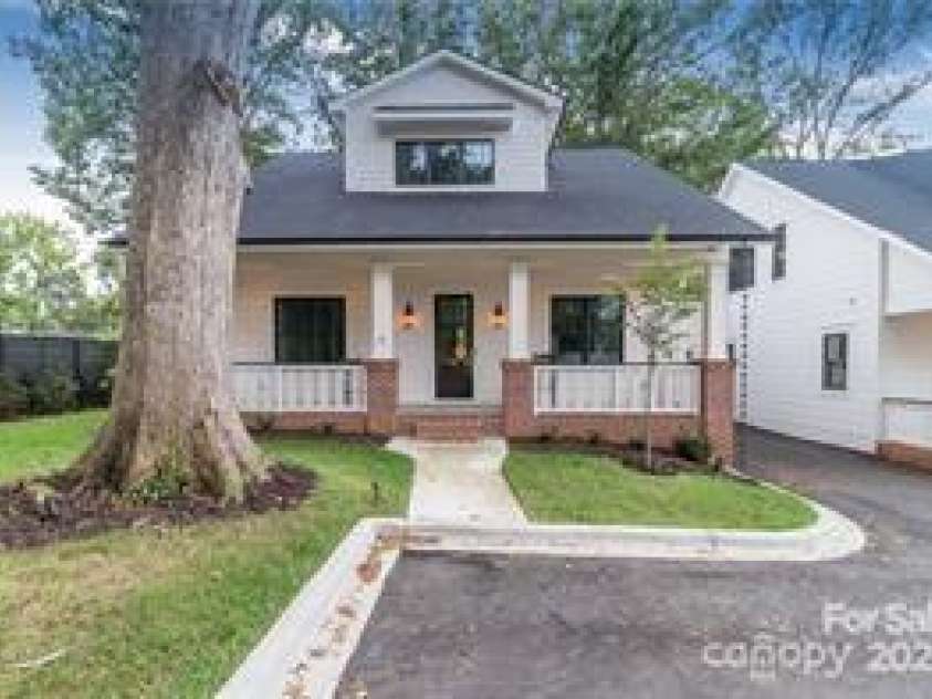 2002 Summey Avenue, Charlotte, NC 28205.  MLS# CAR4218426, YatesRealty ID 1125. 