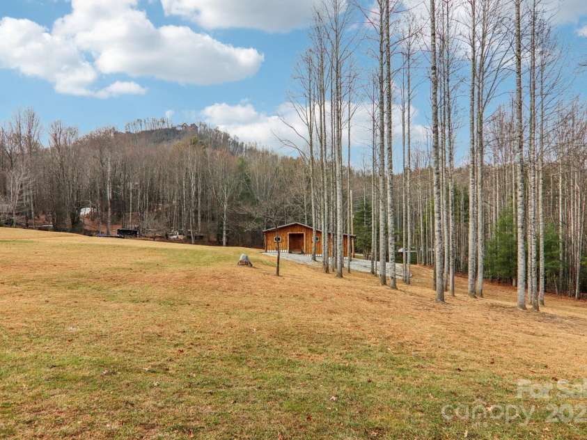 408 & 586 Little Elbow Mountain Road, Lake Toxaway, NC 28747.  MLS# CAR4324651, YatesRealty ID 1125. 
