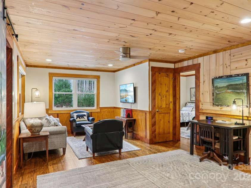 408 & 586 Little Elbow Mountain Road, Lake Toxaway, NC 28747.  MLS# CAR4324651, YatesRealty ID 1125. 