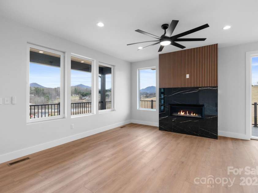 16 Lawson Ridge Road, Leicester, NC 28748.  MLS# CAR4306555, YatesRealty ID 11251. 