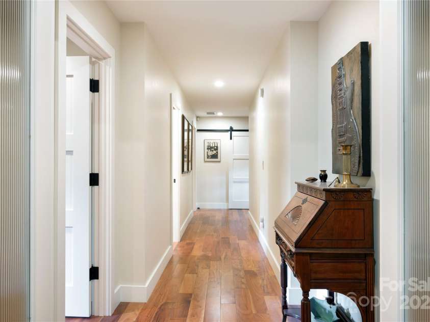 115 Stuyvesant Road, Asheville, NC 28803.  MLS# CAR4254634, YatesRealty ID 11253. 