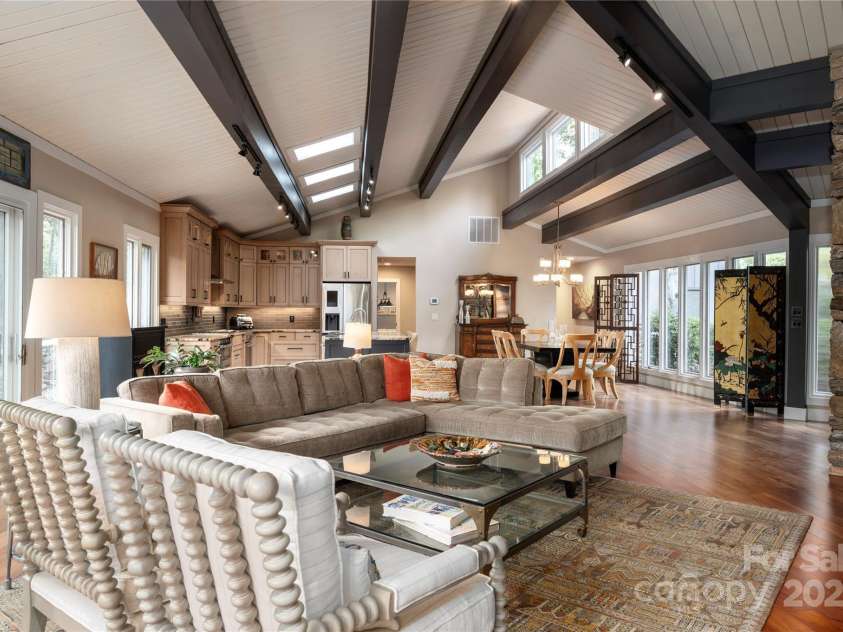 115 Stuyvesant Road, Asheville, NC 28803.  MLS# CAR4254634, YatesRealty ID 11253. 